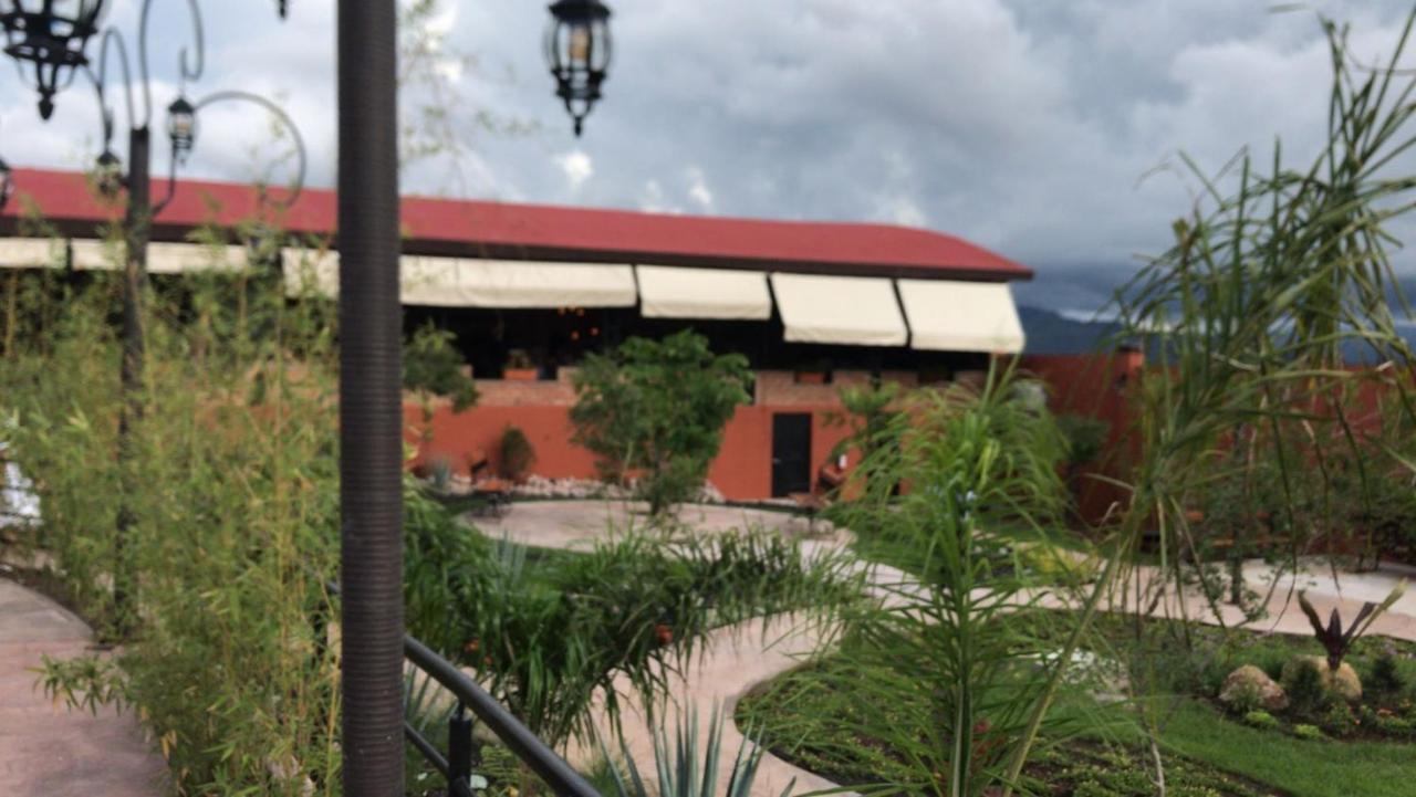Hotel Casa Naiyari Tepic Exterior foto